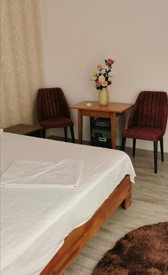 Habibi Apart otel Pascani Dış mekan fotoğraf